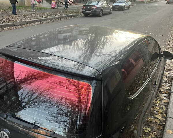 Черный Фольксваген Гольф, объемом двигателя 1.4 л и пробегом 281 тыс. км за 4500 $, фото 1 на Automoto.ua