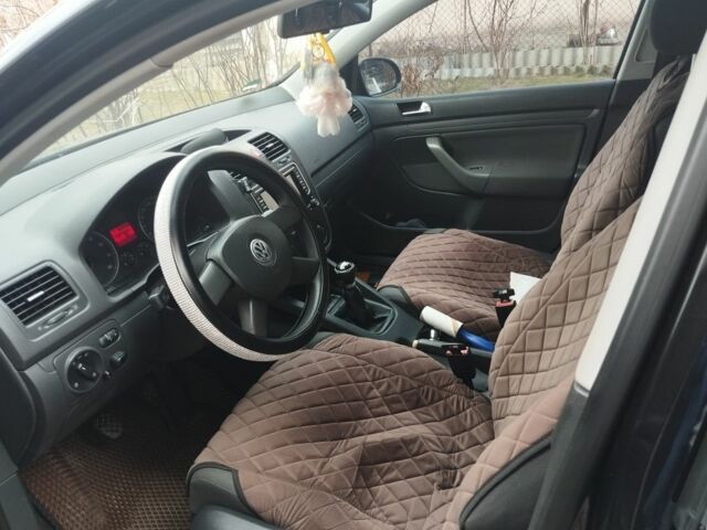 Чорний Фольксваген Гольф, об'ємом двигуна 1.4 л та пробігом 185 тис. км за 5000 $, фото 3 на Automoto.ua