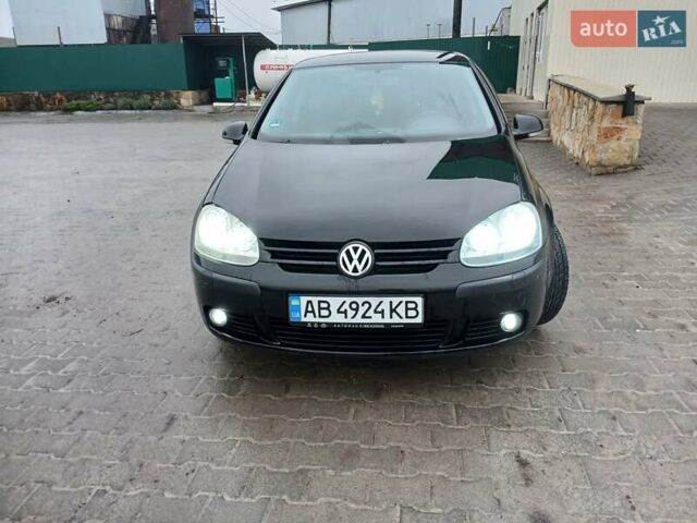 Черный Фольксваген Гольф, объемом двигателя 1.4 л и пробегом 290 тыс. км за 4500 $, фото 9 на Automoto.ua