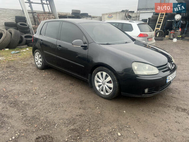 Черный Фольксваген Гольф, объемом двигателя 1.98 л и пробегом 320 тыс. км за 3900 $, фото 5 на Automoto.ua