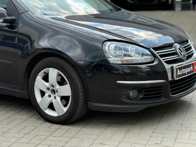 Черный Фольксваген Гольф, объемом двигателя 1.9 л и пробегом 389 тыс. км за 4190 $, фото 3 на Automoto.ua