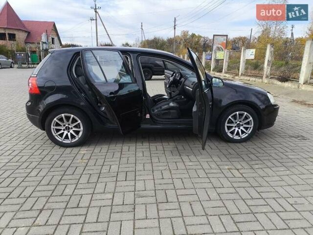Фольксваген Гольф 2004 в Сторожинце на Automoto.ua Черный Фольксваген Гольф, объемом двигателя 1.6 л и пробегом 307 тыс. км за 5850 $, фото 14 на Automoto.ua