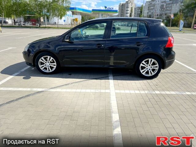 Чорний Фольксваген Гольф, об'ємом двигуна 1.6 л та пробігом 230 тис. км за 4000 $, фото 1 на Automoto.ua