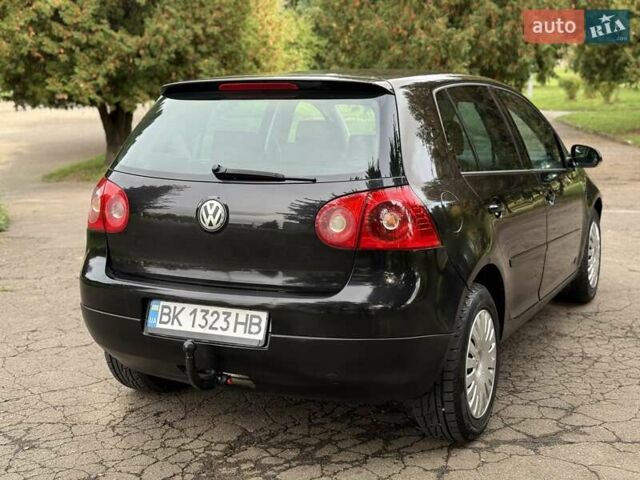 Черный Фольксваген Гольф, объемом двигателя 1.97 л и пробегом 418 тыс. км за 4650 $, фото 19 на Automoto.ua
