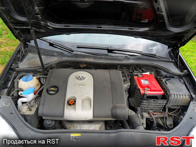 Чорний Фольксваген Гольф, об'ємом двигуна 1.4 л та пробігом 215 тис. км за 4900 $, фото 11 на Automoto.ua