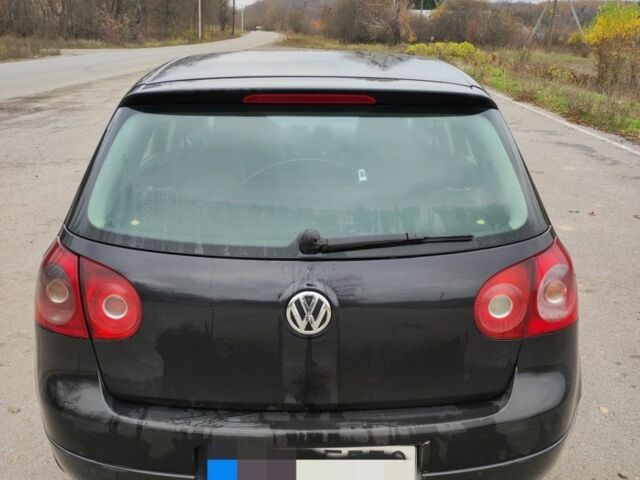 Черный Фольксваген Гольф, объемом двигателя 1.9 л и пробегом 306 тыс. км за 2200 $, фото 1 на Automoto.ua