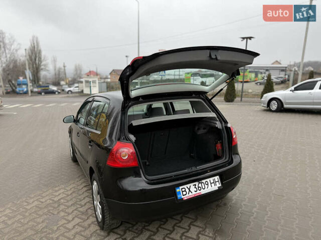 Чорний Фольксваген Гольф, об'ємом двигуна 1.6 л та пробігом 220 тис. км за 6250 $, фото 47 на Automoto.ua