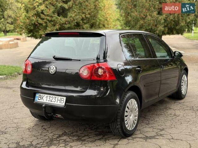 Черный Фольксваген Гольф, объемом двигателя 1.97 л и пробегом 418 тыс. км за 4650 $, фото 18 на Automoto.ua