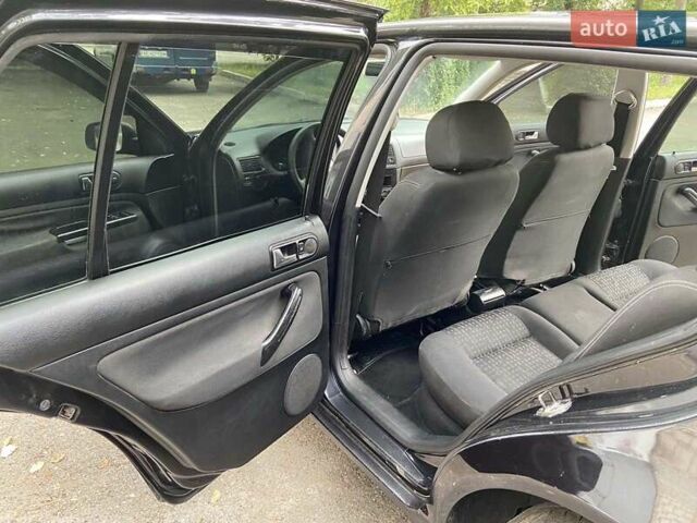 Чорний Фольксваген Гольф, об'ємом двигуна 1.4 л та пробігом 410 тис. км за 4200 $, фото 3 на Automoto.ua