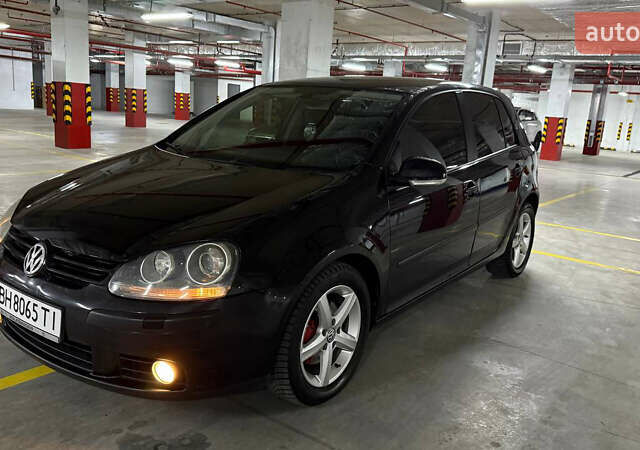 Черный Фольксваген Гольф, объемом двигателя 1.98 л и пробегом 313 тыс. км за 6200 $, фото 2 на Automoto.ua