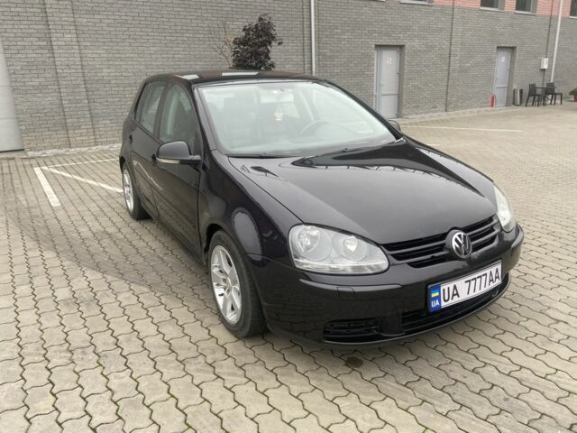 Черный Фольксваген Гольф, объемом двигателя 2 л и пробегом 240 тыс. км за 2250 $, фото 3 на Automoto.ua