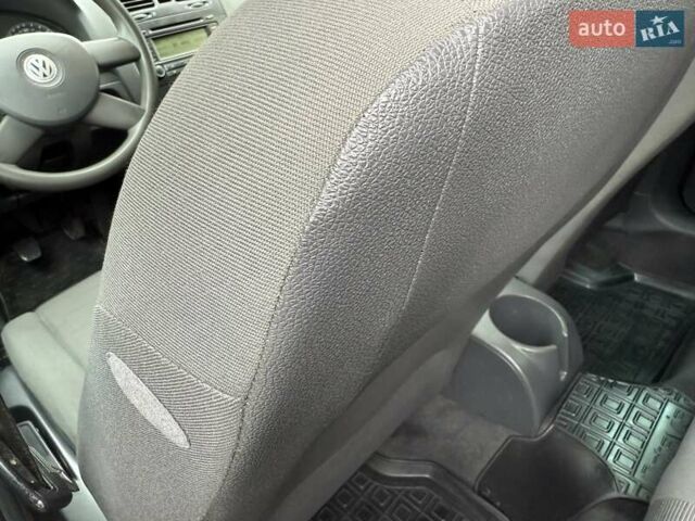 Черный Фольксваген Гольф, объемом двигателя 1.97 л и пробегом 418 тыс. км за 4650 $, фото 36 на Automoto.ua