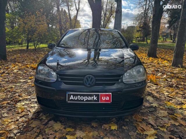 Черный Фольксваген Гольф, объемом двигателя 1.4 л и пробегом 214 тыс. км за 5490 $, фото 1 на Automoto.ua
