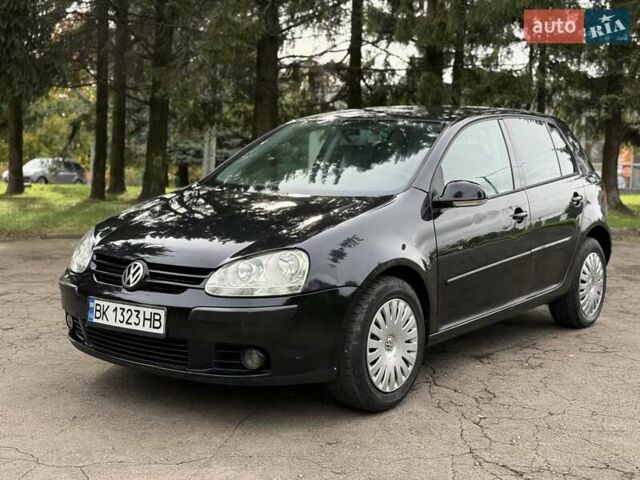 Черный Фольксваген Гольф, объемом двигателя 1.97 л и пробегом 418 тыс. км за 4650 $, фото 3 на Automoto.ua