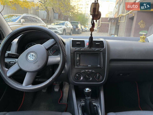 Фольксваген Гольф 2004 в Виннице на Automoto.ua Черный Фольксваген Гольф, объемом двигателя 1.39 л и пробегом 290 тыс. км за 5200 $, фото 12 на Automoto.ua