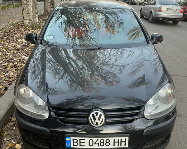 Черный Фольксваген Гольф, объемом двигателя 1.4 л и пробегом 281 тыс. км за 4500 $, фото 8 на Automoto.ua