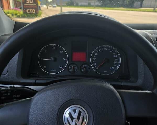 Черный Фольксваген Гольф, объемом двигателя 1.9 л и пробегом 302 тыс. км за 6000 $, фото 9 на Automoto.ua