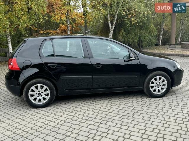 Фольксваген Гольф 2004 в Ивано-Франковске на Automoto.ua Черный Фольксваген Гольф, объемом двигателя 1.6 л и пробегом 192 тыс. км за 5590 $, фото 2 на Automoto.ua