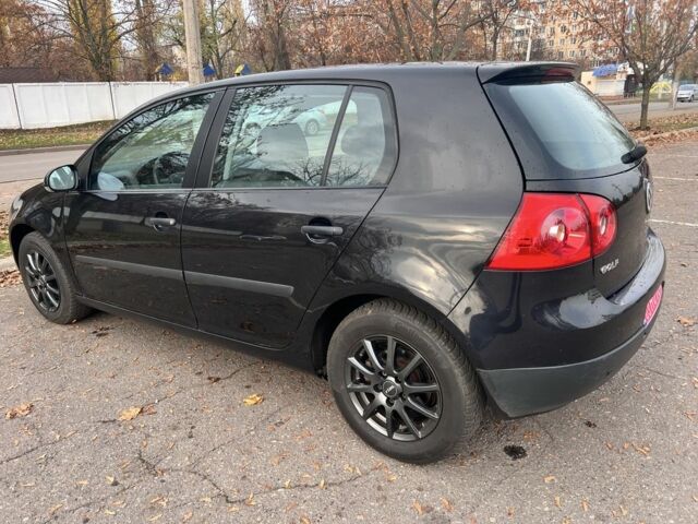 Черный Фольксваген Гольф, объемом двигателя 1.4 л и пробегом 224 тыс. км за 5150 $, фото 4 на Automoto.ua