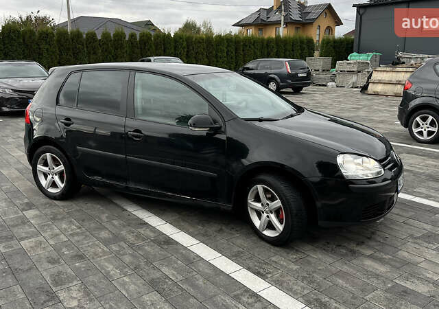 Фольксваген Гольф 2004 у Луцьку на Automoto.ua Чорний Фольксваген Гольф, об'ємом двигуна 1.39 л та пробігом 245 тис. км за 5000 $, фото 6 на Automoto.ua
