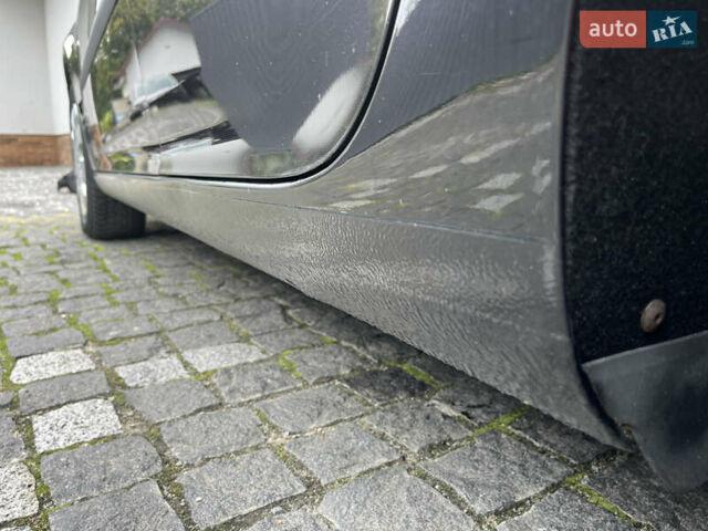 Черный Фольксваген Гольф, объемом двигателя 1.6 л и пробегом 211 тыс. км за 5400 $, фото 18 на Automoto.ua