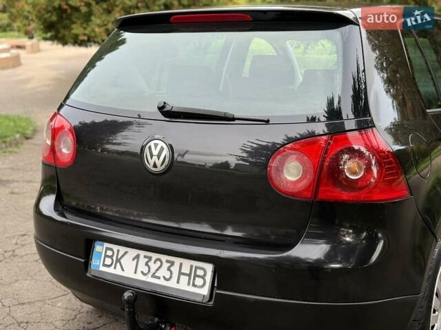 Черный Фольксваген Гольф, объемом двигателя 1.97 л и пробегом 418 тыс. км за 4650 $, фото 21 на Automoto.ua