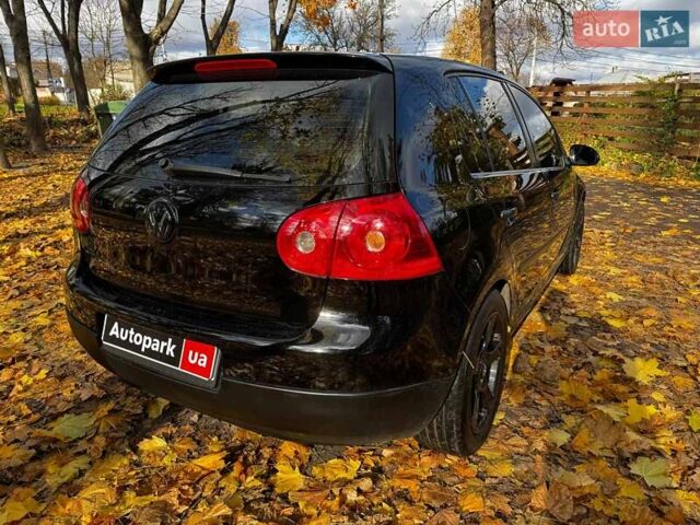 Черный Фольксваген Гольф, объемом двигателя 1.4 л и пробегом 214 тыс. км за 5490 $, фото 5 на Automoto.ua