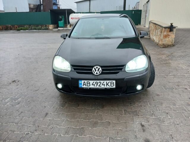 Черный Фольксваген Гольф, объемом двигателя 1.4 л и пробегом 290 тыс. км за 4500 $, фото 16 на Automoto.ua