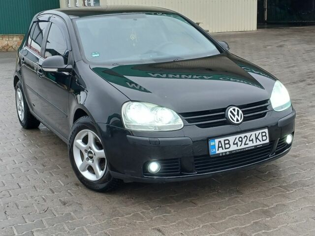 Черный Фольксваген Гольф, объемом двигателя 1.4 л и пробегом 290 тыс. км за 4500 $, фото 6 на Automoto.ua