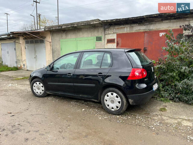 Черный Фольксваген Гольф, объемом двигателя 1.39 л и пробегом 252 тыс. км за 4200 $, фото 9 на Automoto.ua