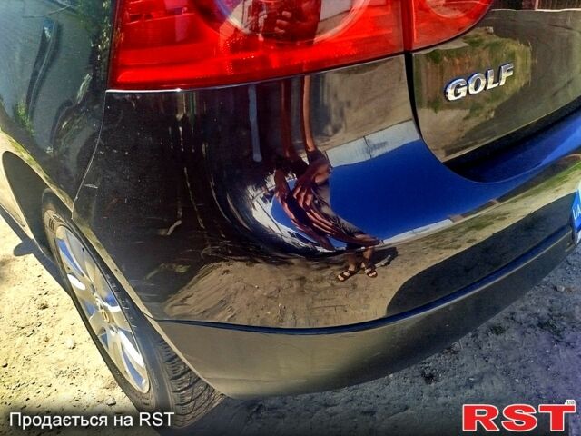 Черный Фольксваген Гольф, объемом двигателя 1.6 л и пробегом 239 тыс. км за 3800 $, фото 3 на Automoto.ua