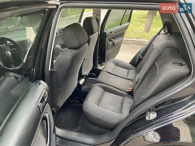 Чорний Фольксваген Гольф, об'ємом двигуна 1.4 л та пробігом 410 тис. км за 4200 $, фото 4 на Automoto.ua