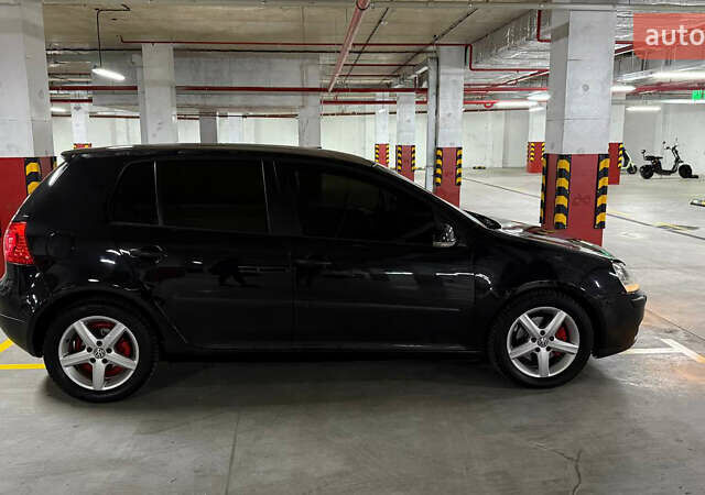 Черный Фольксваген Гольф, объемом двигателя 1.98 л и пробегом 313 тыс. км за 6200 $, фото 7 на Automoto.ua