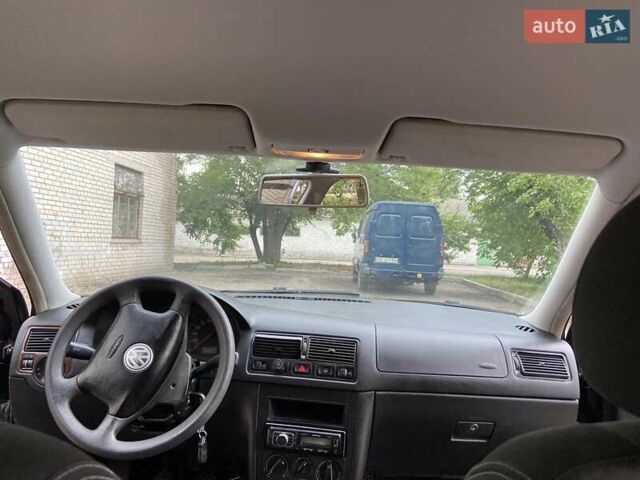 Чорний Фольксваген Гольф, об'ємом двигуна 1.4 л та пробігом 410 тис. км за 4200 $, фото 6 на Automoto.ua