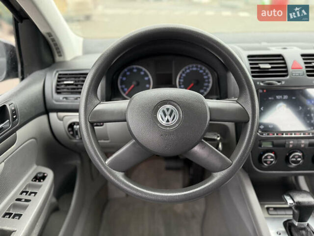 Чорний Фольксваген Гольф, об'ємом двигуна 1.6 л та пробігом 220 тис. км за 6250 $, фото 35 на Automoto.ua