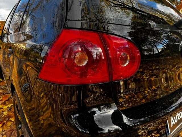 Черный Фольксваген Гольф, объемом двигателя 1.4 л и пробегом 214 тыс. км за 5490 $, фото 8 на Automoto.ua