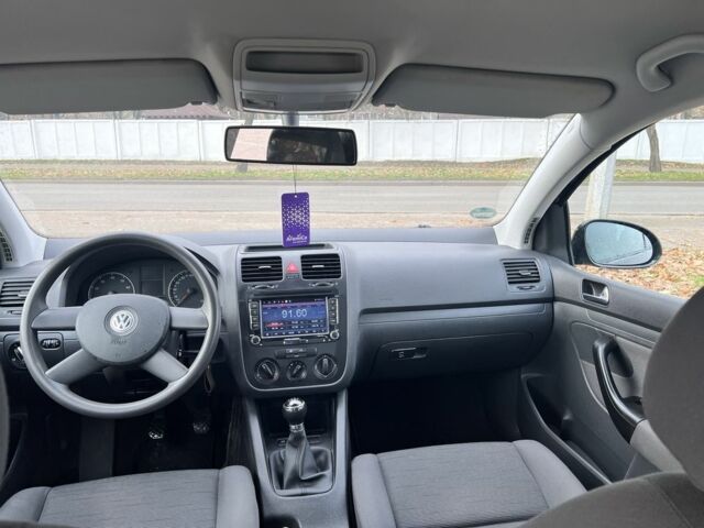 Черный Фольксваген Гольф, объемом двигателя 1.4 л и пробегом 224 тыс. км за 5150 $, фото 9 на Automoto.ua