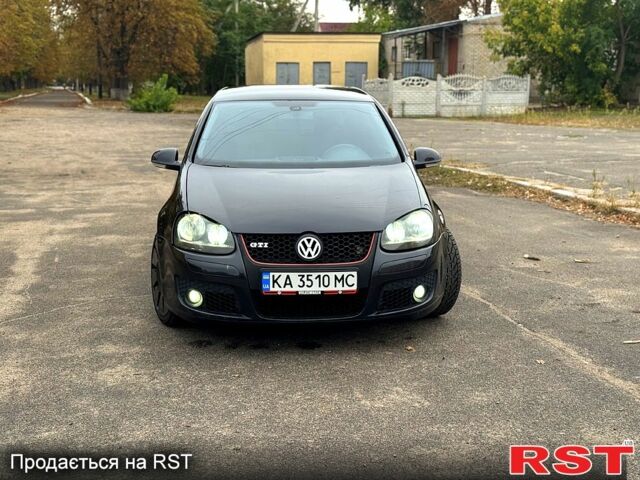 Чорний Фольксваген Гольф, об'ємом двигуна 2 л та пробігом 200 тис. км за 6000 $, фото 1 на Automoto.ua