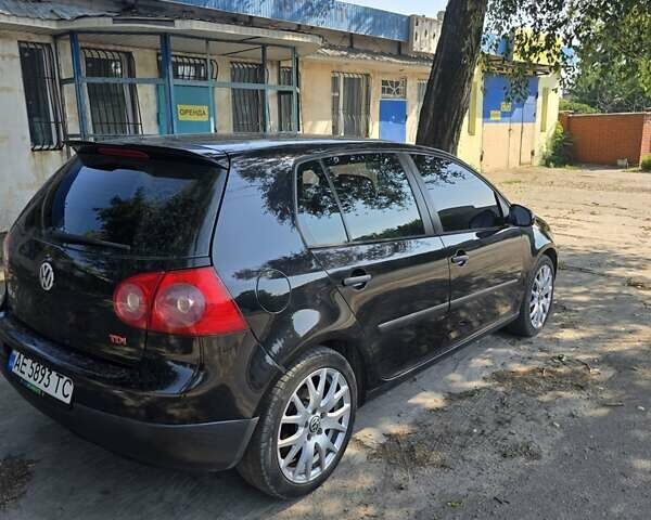 Черный Фольксваген Гольф, объемом двигателя 1.9 л и пробегом 302 тыс. км за 6000 $, фото 1 на Automoto.ua