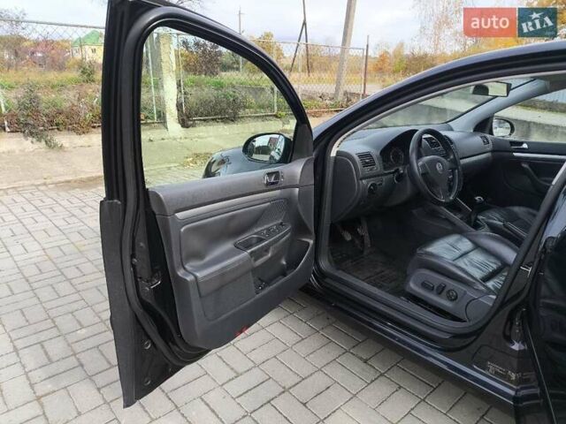 Фольксваген Гольф 2004 в Сторожинце на Automoto.ua Черный Фольксваген Гольф, объемом двигателя 1.6 л и пробегом 307 тыс. км за 5850 $, фото 18 на Automoto.ua