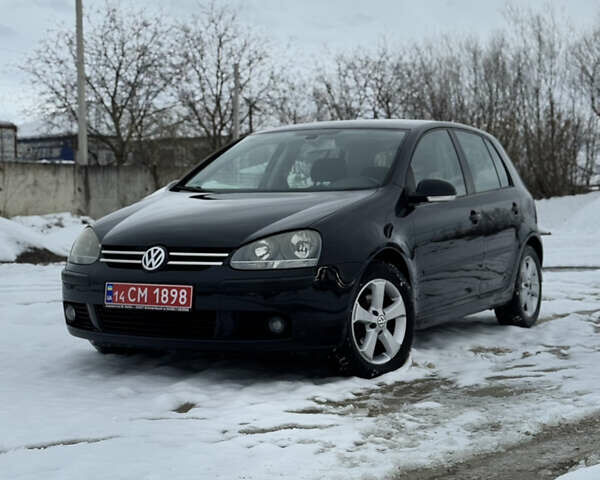 Черный Фольксваген Гольф, объемом двигателя 1.6 л и пробегом 200 тыс. км за 5600 $, фото 20 на Automoto.ua