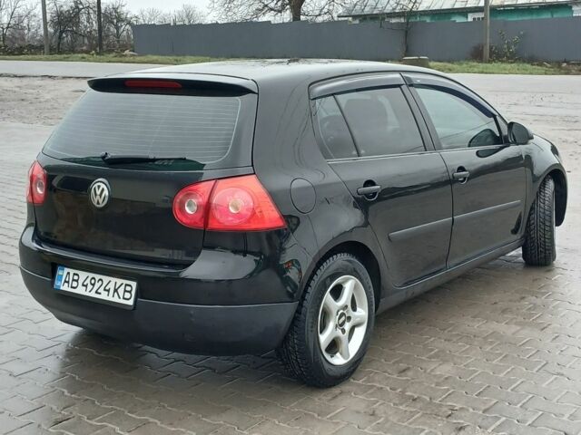 Черный Фольксваген Гольф, объемом двигателя 1.4 л и пробегом 290 тыс. км за 4500 $, фото 5 на Automoto.ua