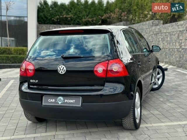 Черный Фольксваген Гольф, объемом двигателя 1.4 л и пробегом 270 тыс. км за 5350 $, фото 13 на Automoto.ua