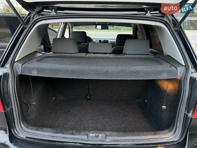 Черный Фольксваген Гольф, объемом двигателя 1.6 л и пробегом 226 тыс. км за 5200 $, фото 10 на Automoto.ua