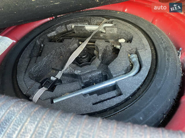 Черный Фольксваген Гольф, объемом двигателя 1.6 л и пробегом 231 тыс. км за 5150 $, фото 30 на Automoto.ua