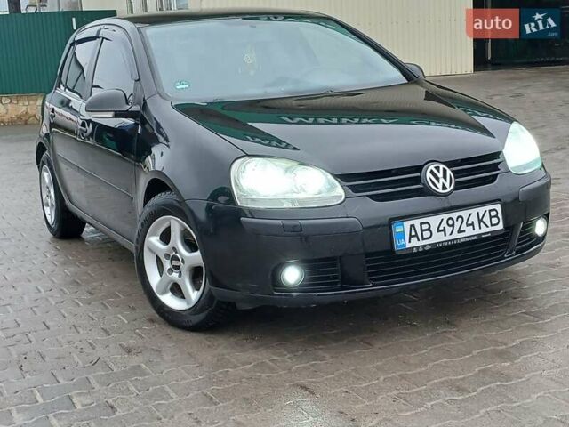 Черный Фольксваген Гольф, объемом двигателя 1.4 л и пробегом 290 тыс. км за 4500 $, фото 6 на Automoto.ua