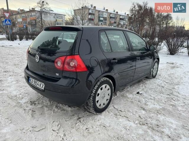 Чорний Фольксваген Гольф, об'ємом двигуна 1.6 л та пробігом 227 тис. км за 5900 $, фото 5 на Automoto.ua