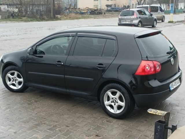 Черный Фольксваген Гольф, объемом двигателя 1.4 л и пробегом 290 тыс. км за 4500 $, фото 1 на Automoto.ua