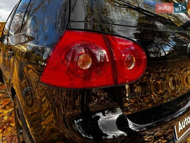 Черный Фольксваген Гольф, объемом двигателя 1.4 л и пробегом 214 тыс. км за 5490 $, фото 8 на Automoto.ua