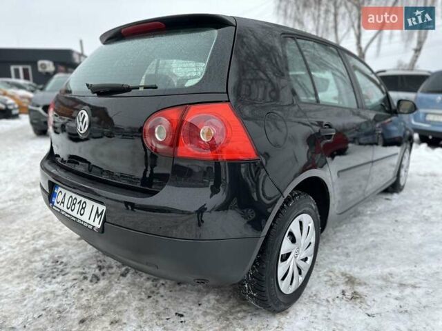 Черный Фольксваген Гольф, объемом двигателя 1.4 л и пробегом 254 тыс. км за 4800 $, фото 2 на Automoto.ua